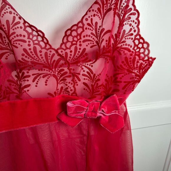 Y2K Victoria's Secret Red Velvet Bow Micro Mesh Slip Nightwear - Picture 3 of 6